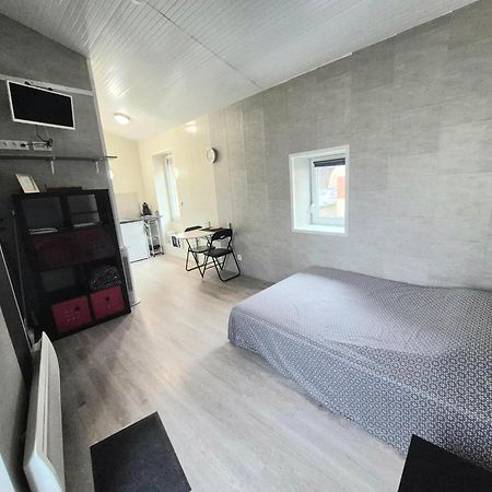 Studio Des Lacs - 2 Pers - Centre-Ville Brassac-les-Mines Εξωτερικό φωτογραφία