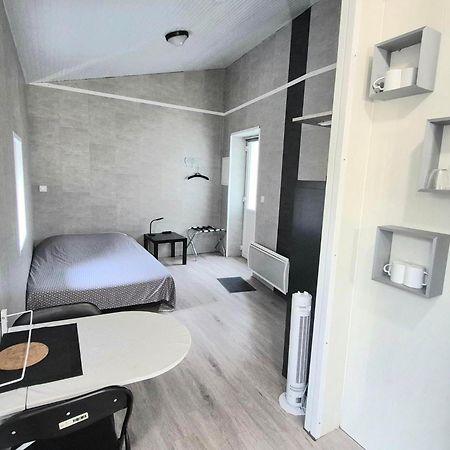 Studio Des Lacs - 2 Pers - Centre-Ville Brassac-les-Mines Εξωτερικό φωτογραφία
