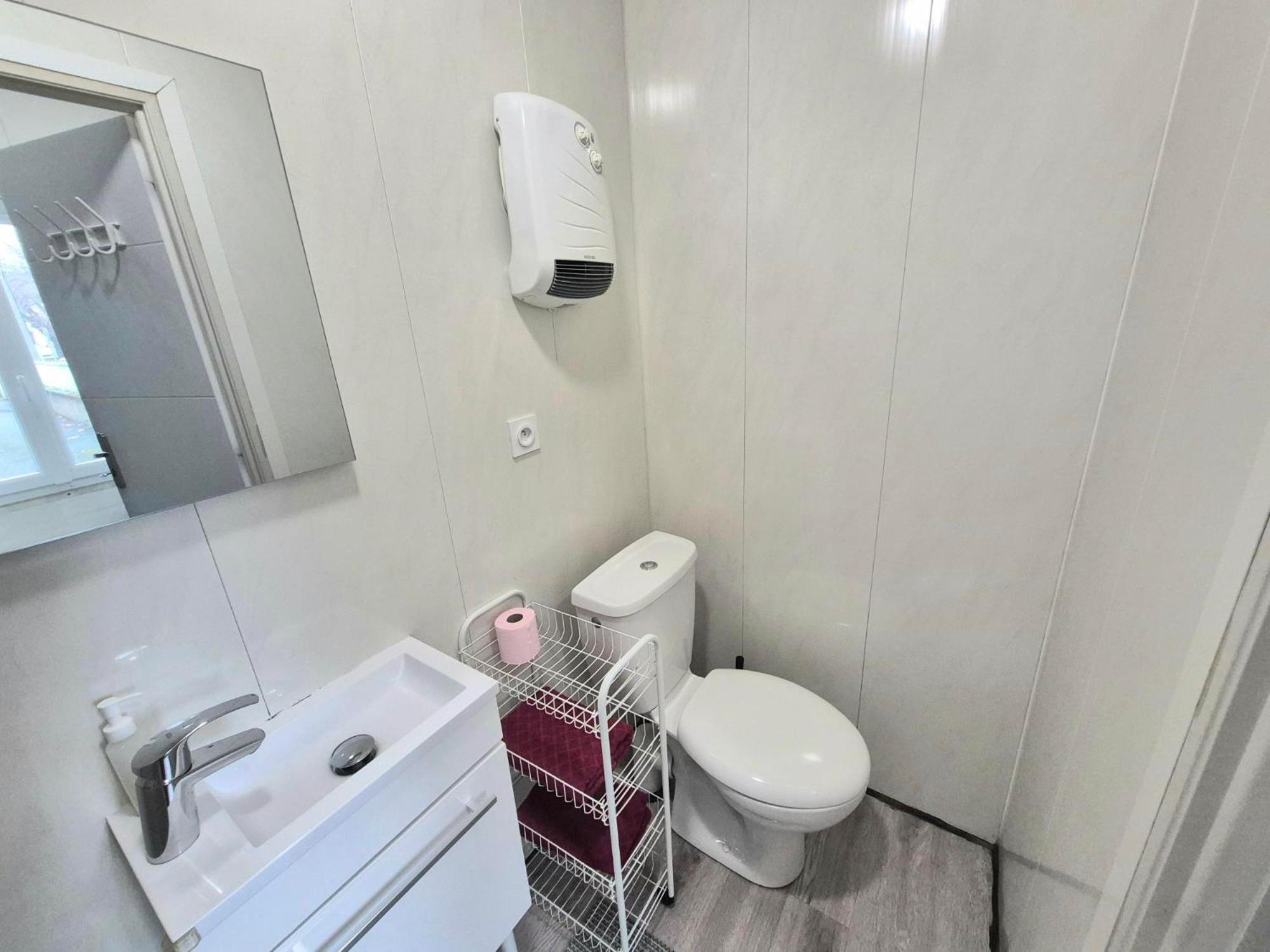Studio Des Lacs - 2 Pers - Centre-Ville Brassac-les-Mines Εξωτερικό φωτογραφία